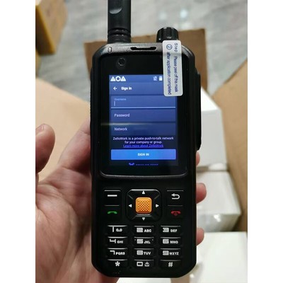 S100 Zello GSM WCDMA FDD 4G Walkie Talkie supports Bluetooth Wifi GPS POC Radio