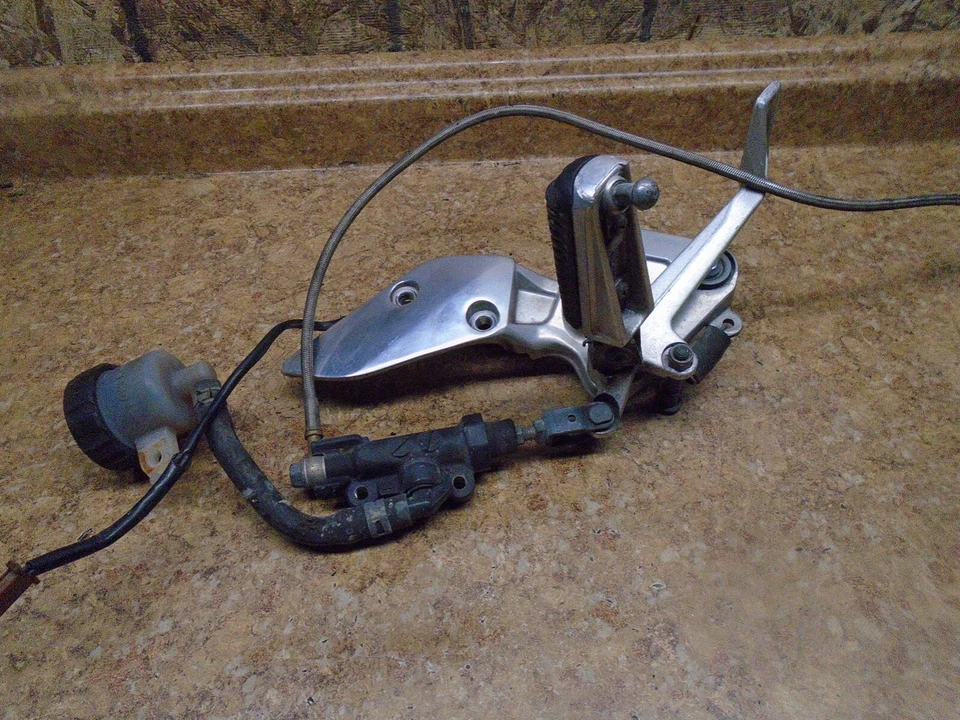 2003 Yamaha FZS1 FZ1 FZ 1 FZS1000 1000 Fazer правая ножка педаль тормоз рычаг 03 - Изображение 2 из 2