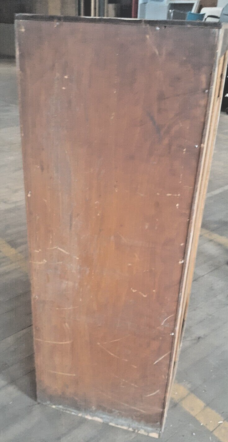Picture 4 of 12
