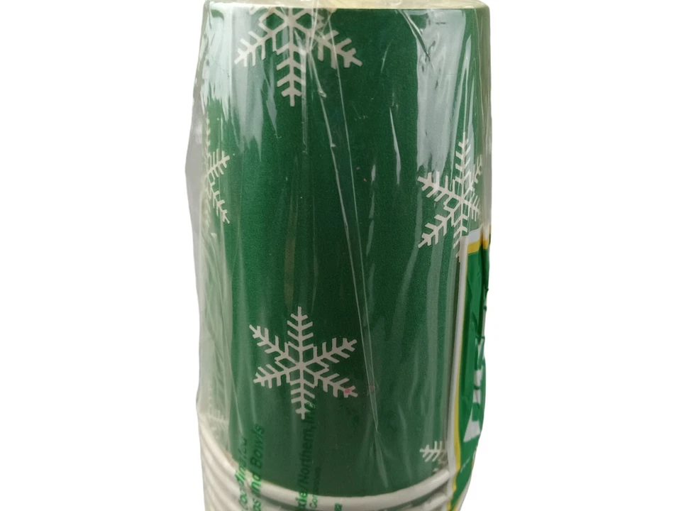 Nuevo de Lote Antiguo Tazas de Papel DIXIE VACACIONES NEVADA 9oz Navidad DE COLECCIÓN Copo de Nieve Verde Muy Buen Estado Foto 2 de 4