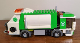 LEGO City LOT 60007 4432 High Speed Chase Elite Police Motorcycle Garbage Truck