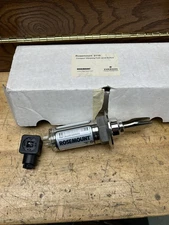 Rosemount 2110 Vibration Fork  Level Switch 211010RNA NEW