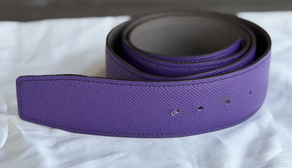 Correia de cinto Hermes couro roxo tamanho 95cm - Imagem 2 de 4