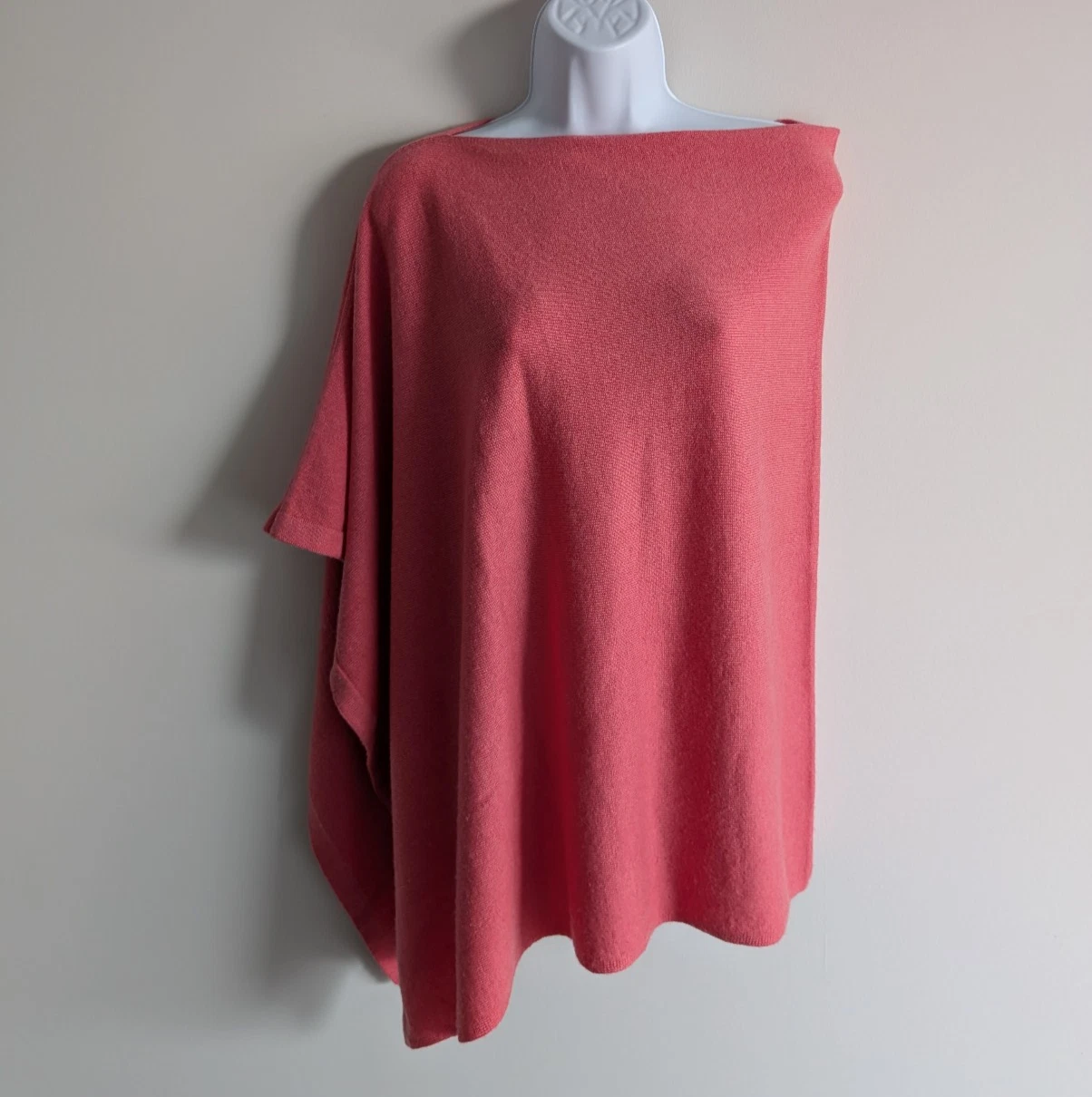Knit Poncho Womens One Size Cashmere Wool Blend Minimal Layering Y2K Pink Boho
