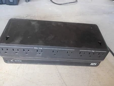 APC SURGE PROTECTOR POWER SUPPLY BN900M BACK-UPS 9-PLUG PORT 120 V COMPUTER