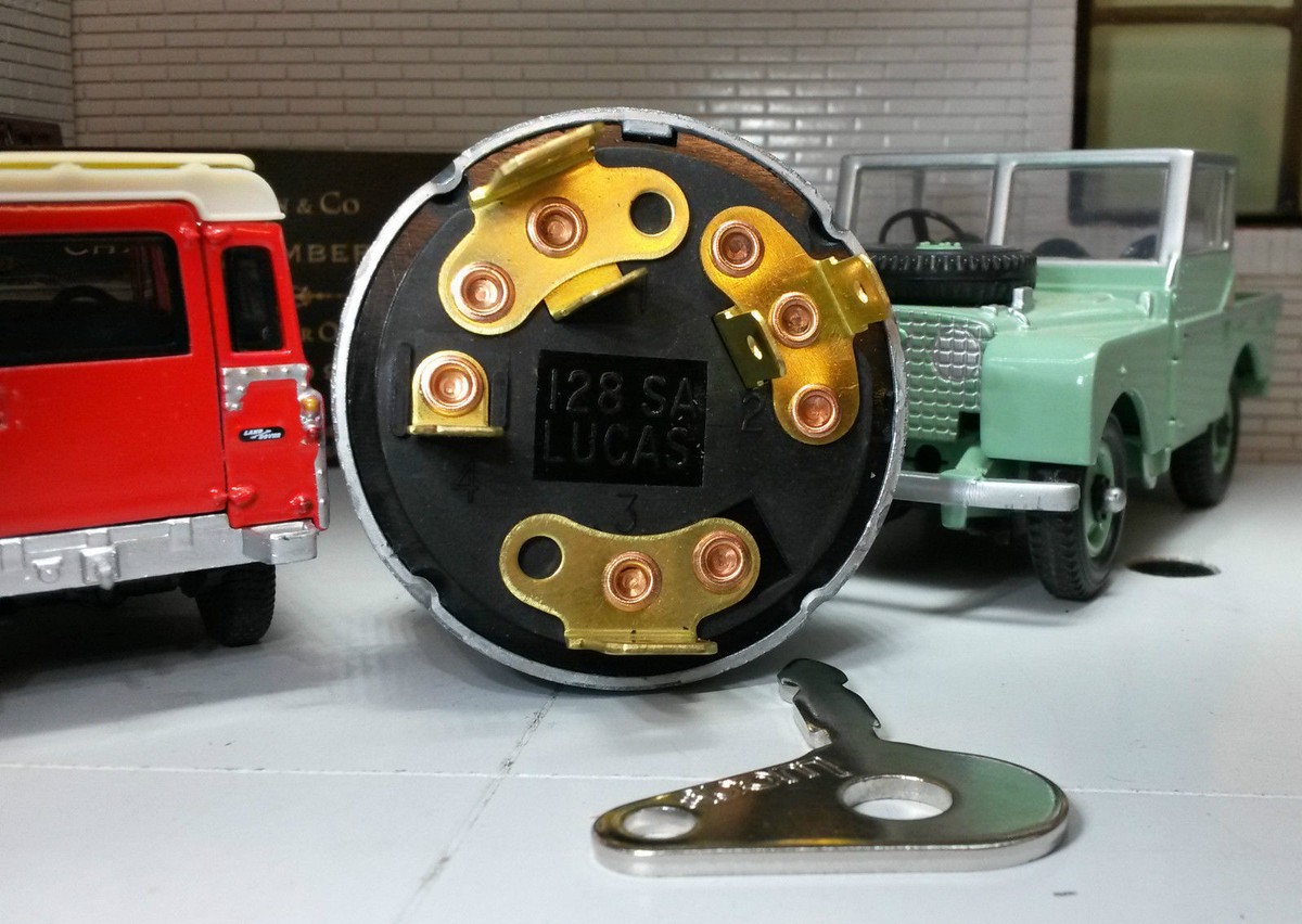 128SA Lucas Ignition Switch 7 Spade 39243 E Original Keys & Trim 