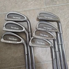 TOUR MODEL SERIES 3 U-Groove Iron Set 3-9 RH Apollo Swing Rite USA