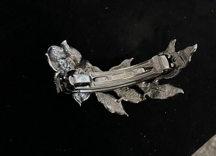 SOHO "Dancing with the Stars" Rose Barrette, #41 Foto 3 de 4