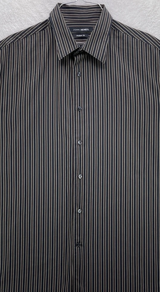 Camisa de algodón a rayas con botones manga larga calce moderno talla XL de John Henry para hombre Foto 2 de 4