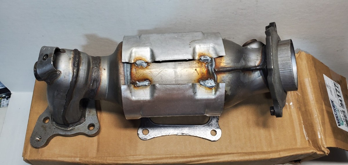 New Walker Exhaust CalCat Carb 84177 Catalytic Converter D