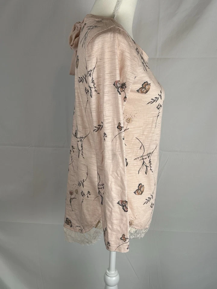 Top Lauren Conrad Nature Estampado Mariposa Encaje Recortado Color Melocotón Talla XS Foto 4 de 4