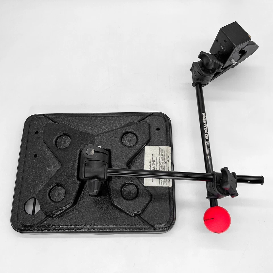 Dispositivos habilitadores #1566 Sistema de montaje iPad Plataforma, brazo y abrazadera Sillas de ruedas Foto 2 de 4