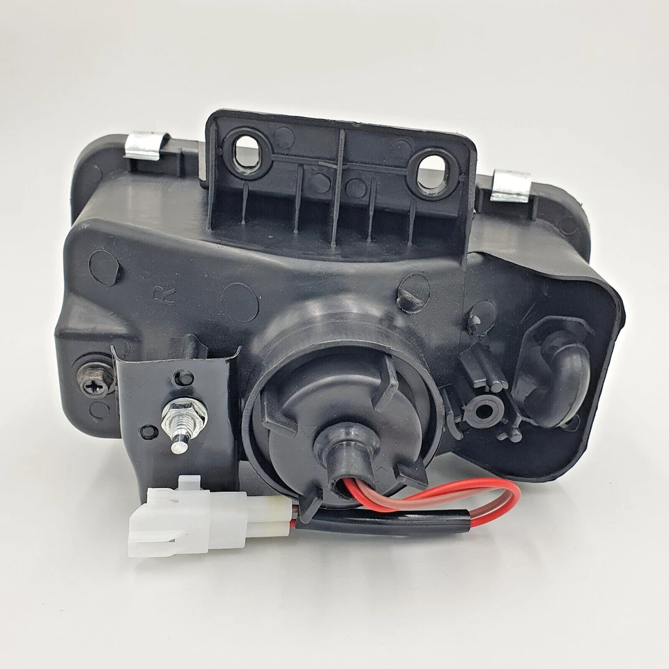 Fog Lamp Light  Right for ISUZU NPR NQR NPR-HD  08-23 8982320581 - Image 4 of 4