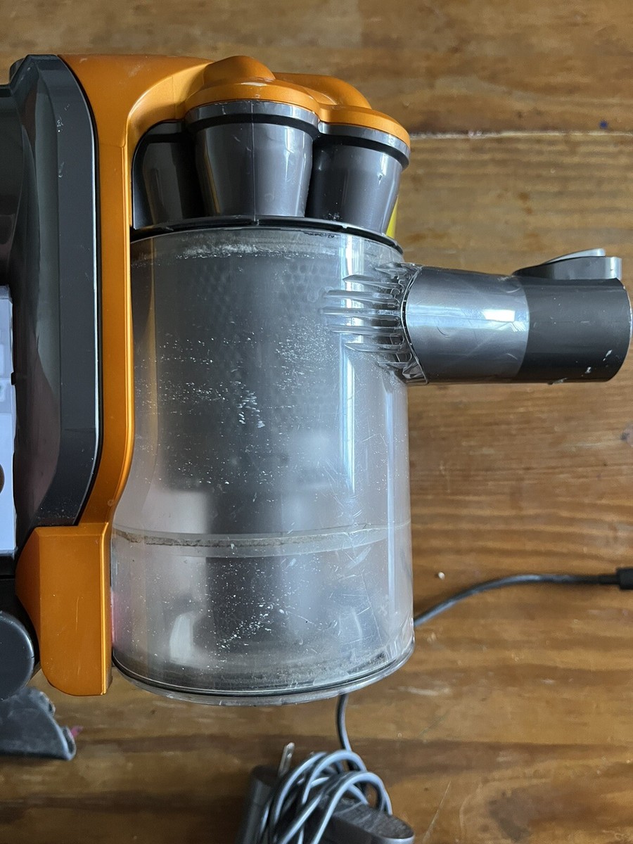 Dyson DC 31 Handheld Vacuum Cleaner with Attachments | eBay