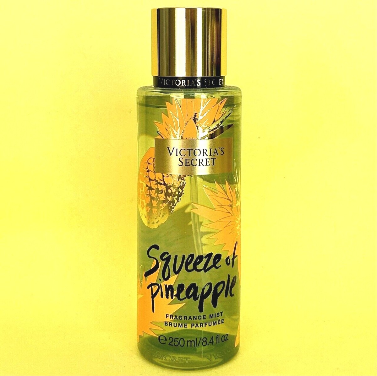 Victoria's Secret SHOT OF COCONUT SQUEEZE PINEAPPLE 8.4 OZ Body