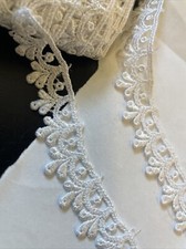 White scalloped Edge floral Venice Venise lace trim 5/8  Per 2 Yards