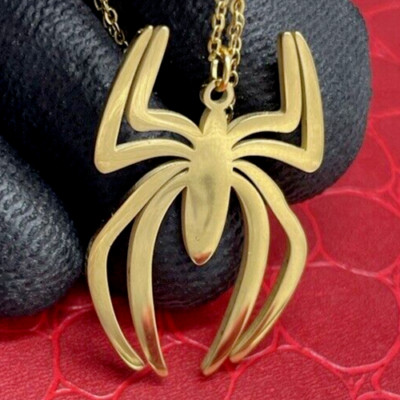 SpiderMan Spinne Anhänger Halskette Farbe Gold Glücksbringer Motiv Comics Herren Damen