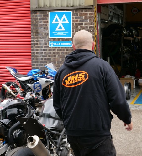 SUZUKI JHS RACING UNISEX HOODIE TRACKDAY RACE MOTORCYCLE RACING CLOTHING - Picture 2 of 3