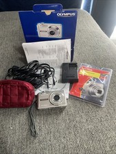 Olympus FE-340 8.0MP Digital Camera In box