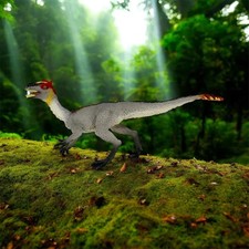 Safari Ltd Dinosaur Toy Carnegie Collection Feathered Dilong Retired Prehistoric