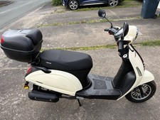 Sinnis Encanto 50cc Scooter Moped 9 Miles On Clock