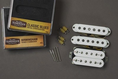 TONERIDER HSS2 BIRMINGHAM & CLASSIC BLUES SET HSS ALNICO V AC5B-F &TRS3M+N WHITE