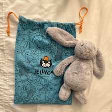 Jellycat Bashful Bunny Gray Plush w/ London Drawstring Bag Small BAS3SB
