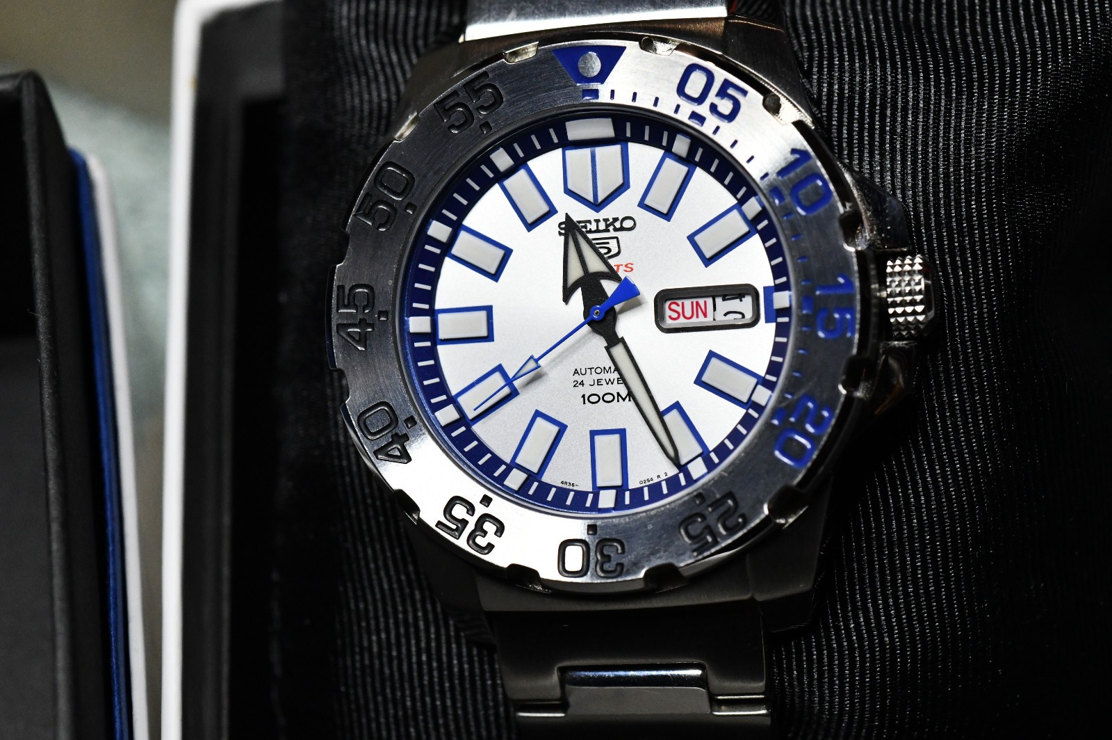 Sports 5 Monster Excellent! Ice SEIKO Baby SRP481K1 4R36 Watch - VintageWatches.PK Sports 5 Monster Excellent! Ice SEIKO Baby SRP481K1 4R36 Watch - vintagewatches.pk