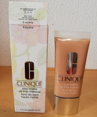 Clinique Stay-Matte Oil-Free Makeup 6 Ivory 30 ml *NEW IN BOX* sent from Greece
