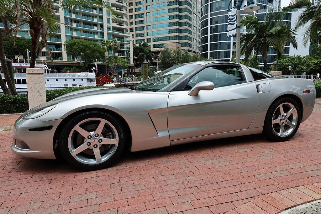 2005 Silver Chevrolet Corvette   | C6 Corvette Photo 4