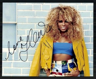 Fleur East Popsängerin England mit COA Original Signiert # BC G 45741