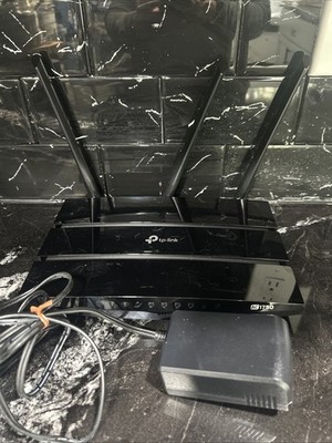 TP-Link Archer C7 AC1750 Wireless Dual Band Gigabit Router Powers On-Untested