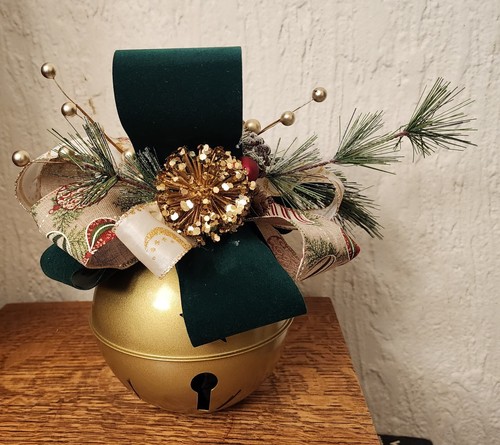 Handmade LARGE Gold Metal Jingle Bell Pine Greens Christmas Centerpiece - Picture 5 of 7