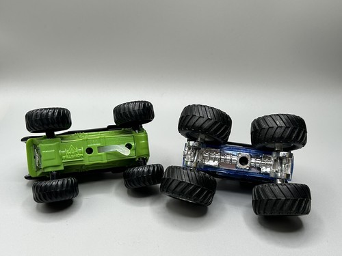 Pair of Play Trucks Grave Digger Monster Jam and Sun-uva Digger No Markings 3" - Picture 8 of 8