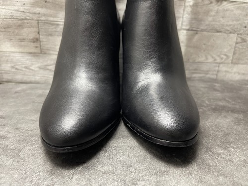Coach Boots Women 8.5B Terence Shoes Black Leather scalloped Studs Comfort Ankle - Picture 4 of 17