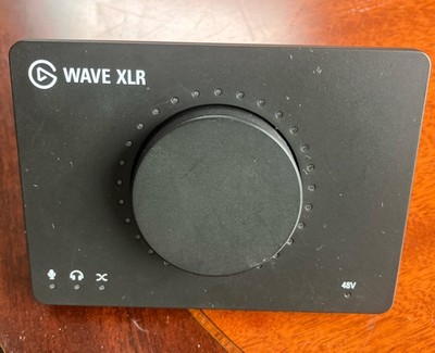 Elgato Wave XLR USB Audio Interface, Mute, Phantom Power, XLR In, Headphone Out
