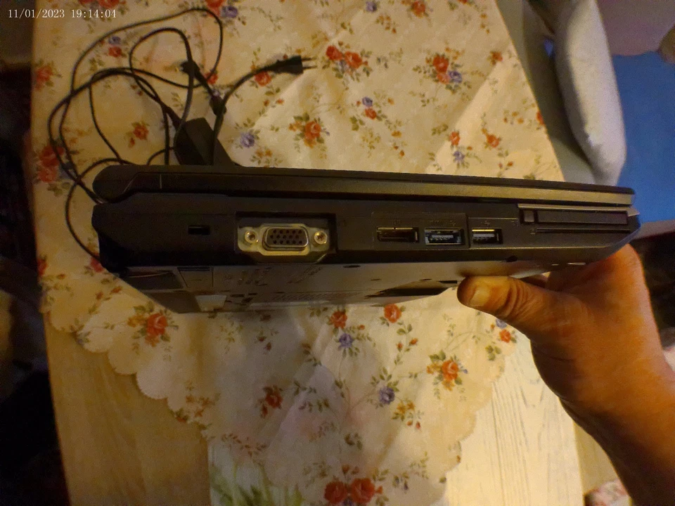 fujitsu lifebook s series - Bild 4 von 4