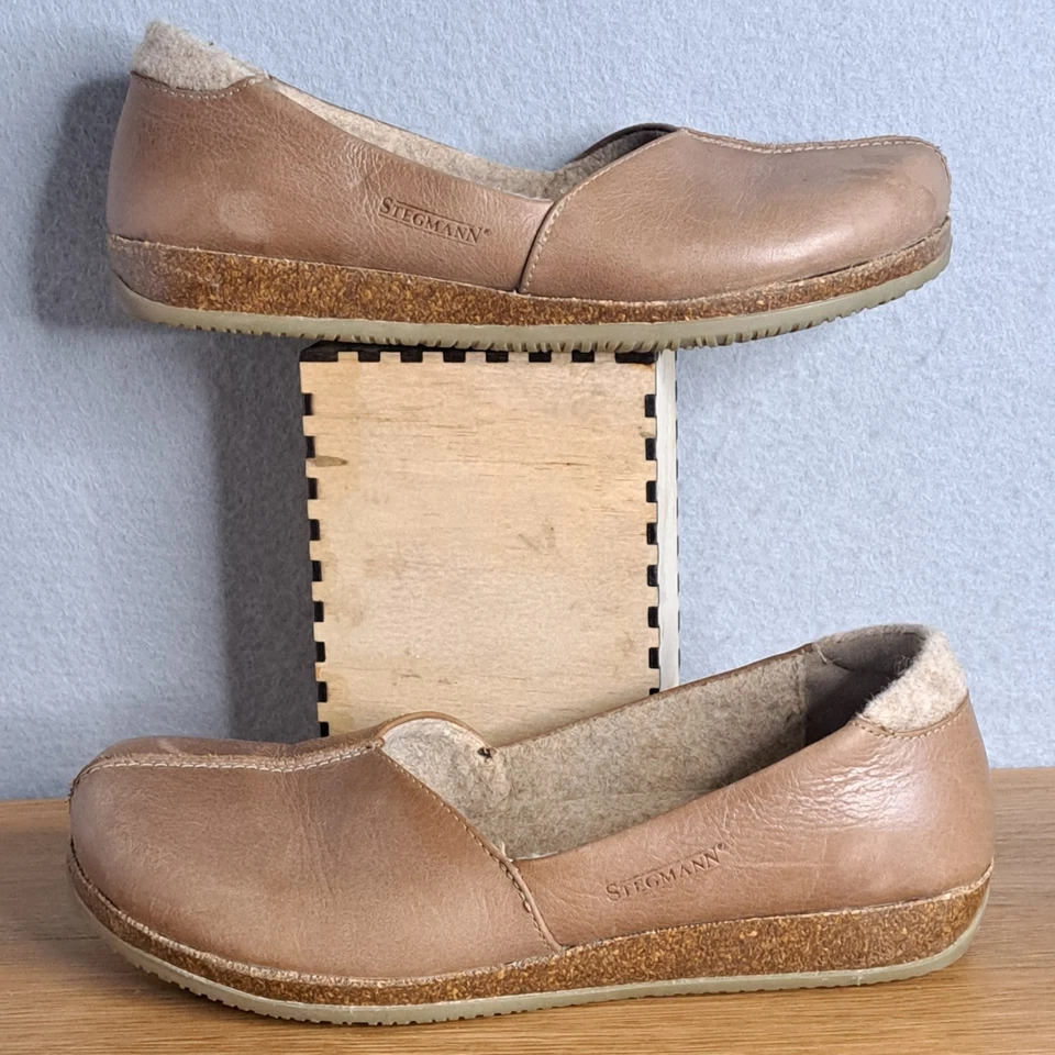 Skimmer de cuero tostado Stegmann Liesl zapatos planos sin cordones para mujer 6 lana cómodos Foto 4 de 4