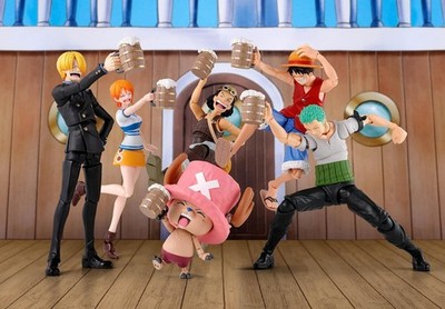 S.H.Figuarts ONE PIECE Banquet Set Straw Hat Crew TAMASHII NATIONS
