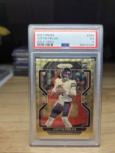 Justin Fields [Gold Vinyl Prizm] #334 2021 Panini Prizm card