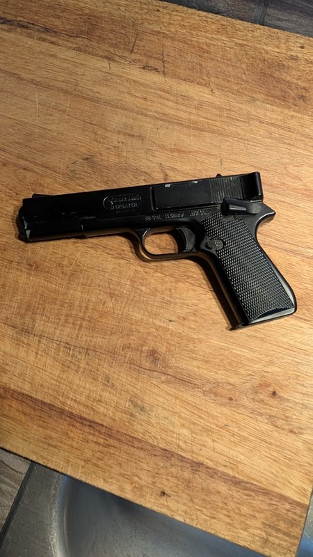 Vintage Marksman Repeater Huntington Beach USA BB.177cal Pistol Black 