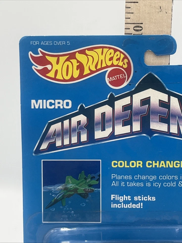 Винтаж 1989 Hot Wheels Micro Air Defenders изменение цвета редкая упаковка 4815 Squadron - Изображение 2 из 4