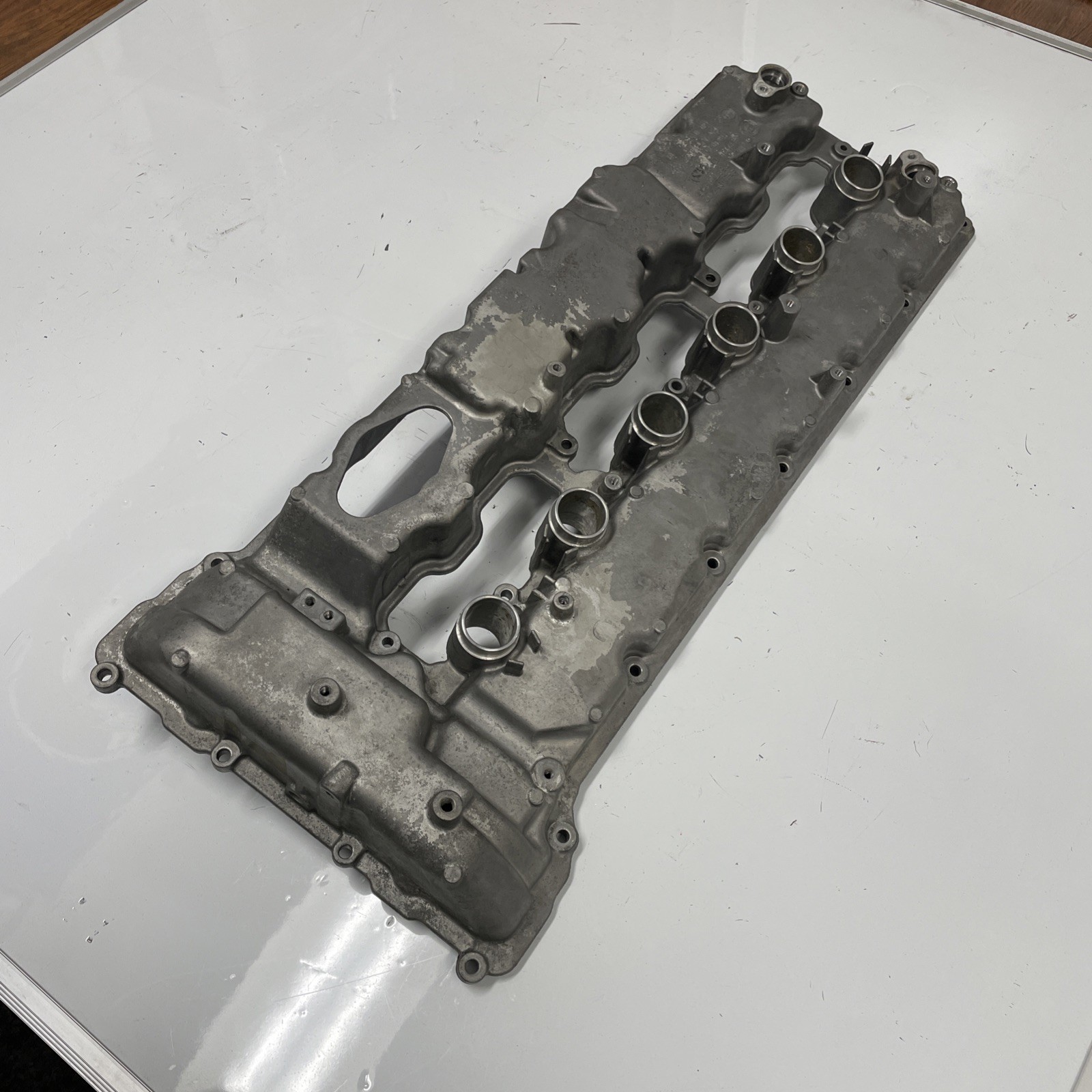 2016 Rolls Royce Wraith V12 OEM LH Left Engine Cylinder Head Valve Cover Ghost