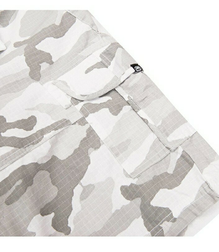 Купить Ecko Mens Cargo Shorts White 