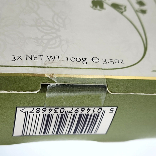 Yardley London Lily of the Valley Luxury Soap Pack of 3 in Box 100 g/3.5 oz NIB - Picture 9 of 10