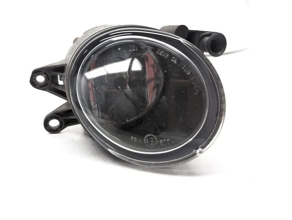 2006-2010 Volvo C70 Front Driver Left Fog Light Lamp 31213175 *Pitting On Lens* - Image 2 of 4