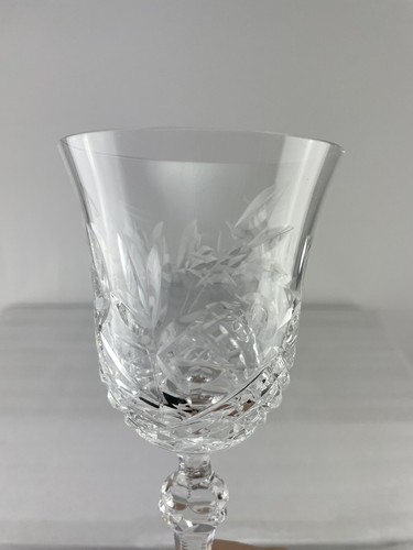 Wedgwood Sovereign Wine Glass - Picture 4 of 16