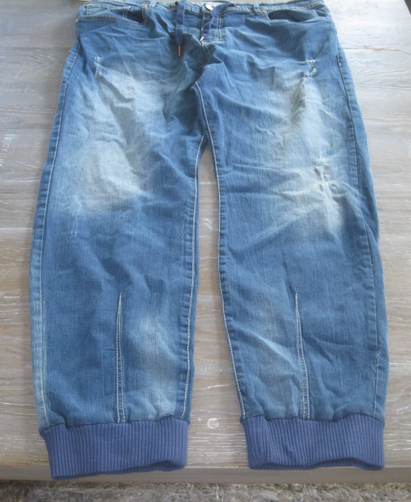 New JORDAN CRAIG Aged Wash Blue Denim Joggers MEN Size 42/32
