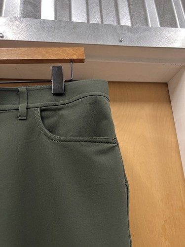 Public Rec Workday Pants Mens 34x30 Green Lightweight Performance Golf - Picture 9 of 13