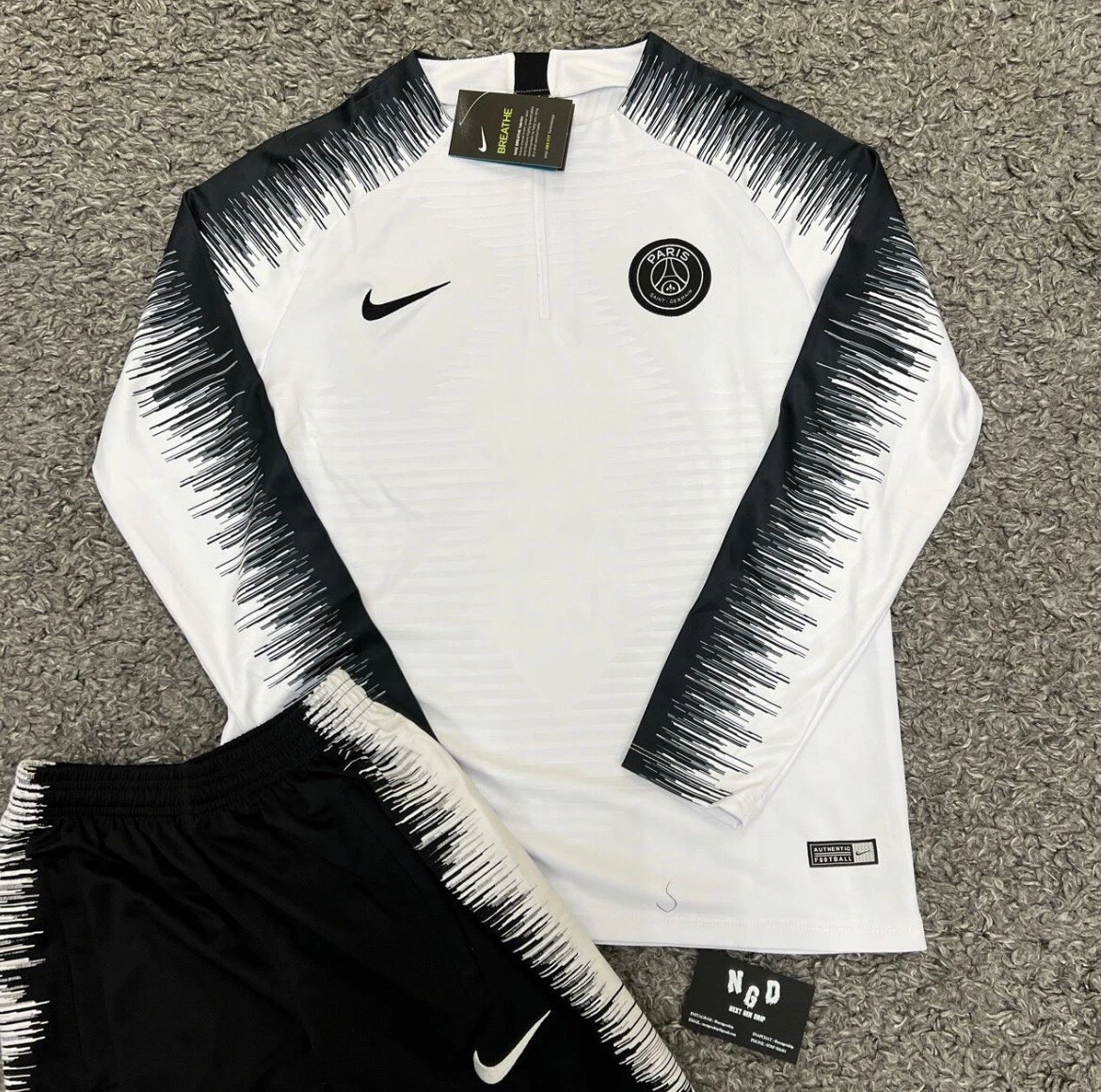 Psg tracksuit sales white